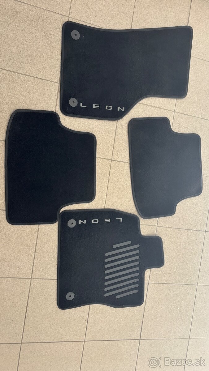 Predám koberčeky Seat Leon 5F