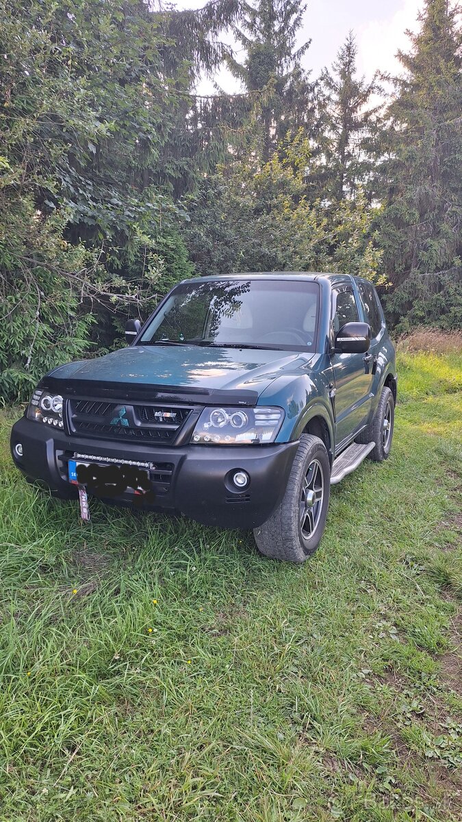 Mitsubishi Pajero 3 2.5 2006