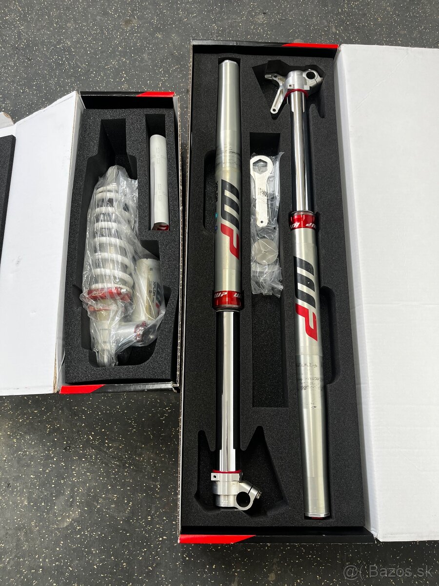 Predné tlmiče WP XACT PRO 7548 + zadný WP Trax 2024/25