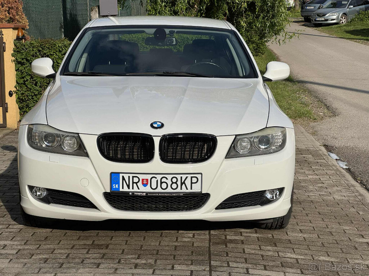 BMW E90 316i