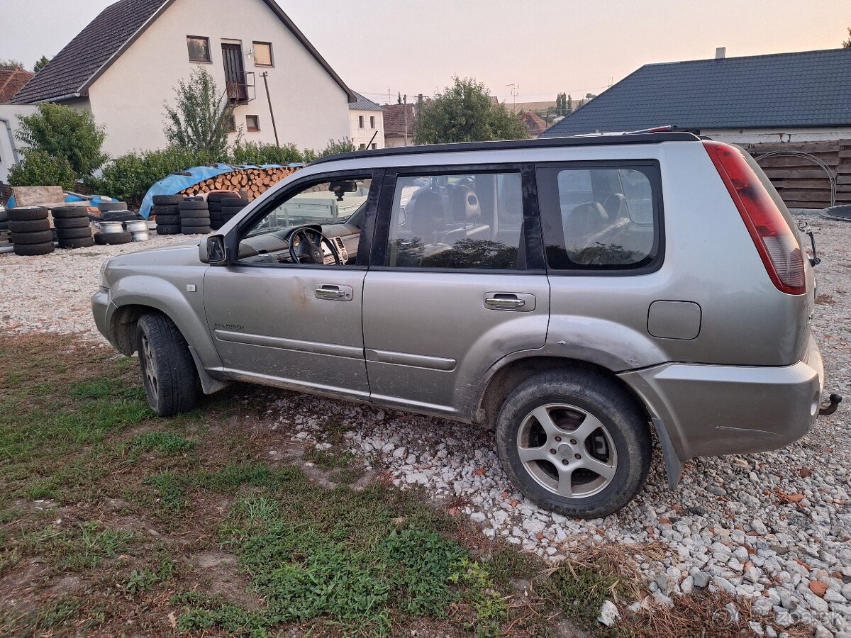 NISSAN X TRAIL 2,2 DIESEL 100KW 4X4