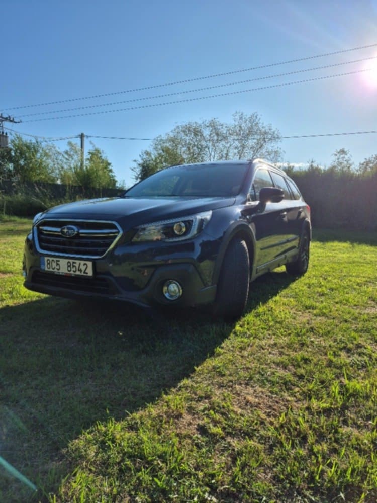 Subaru outback 2.5i
