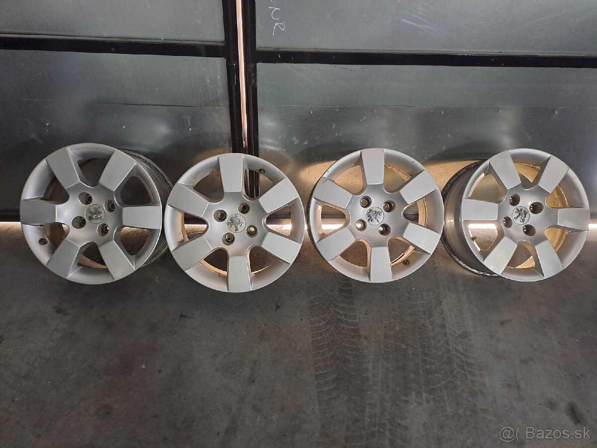 Disky Peugeot 4×108, R16