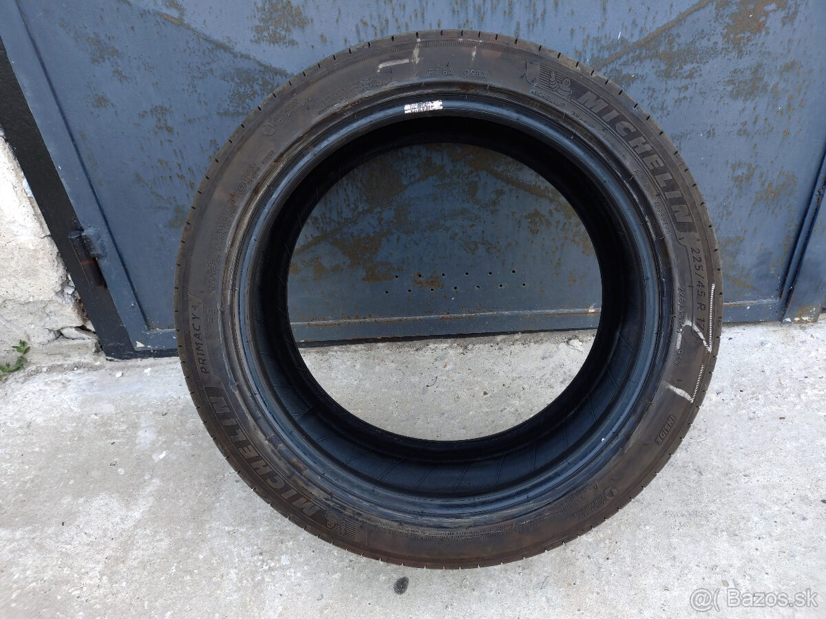 Predam 4ks jazdene pneu Michelin 225/45 R 17 91W letne