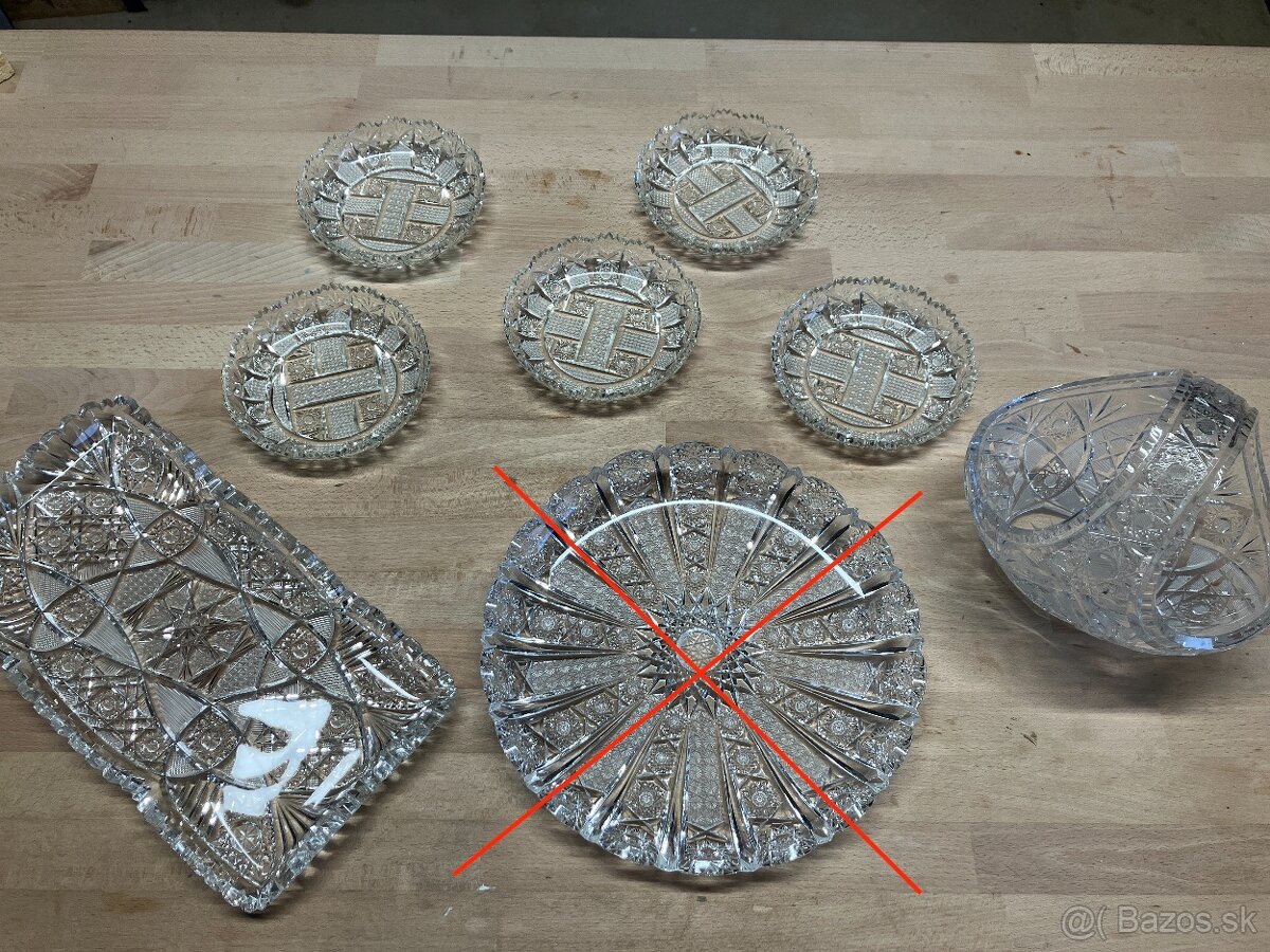 Krištáľový doplnky - Krištáľové Taniere Tanieriky Misky