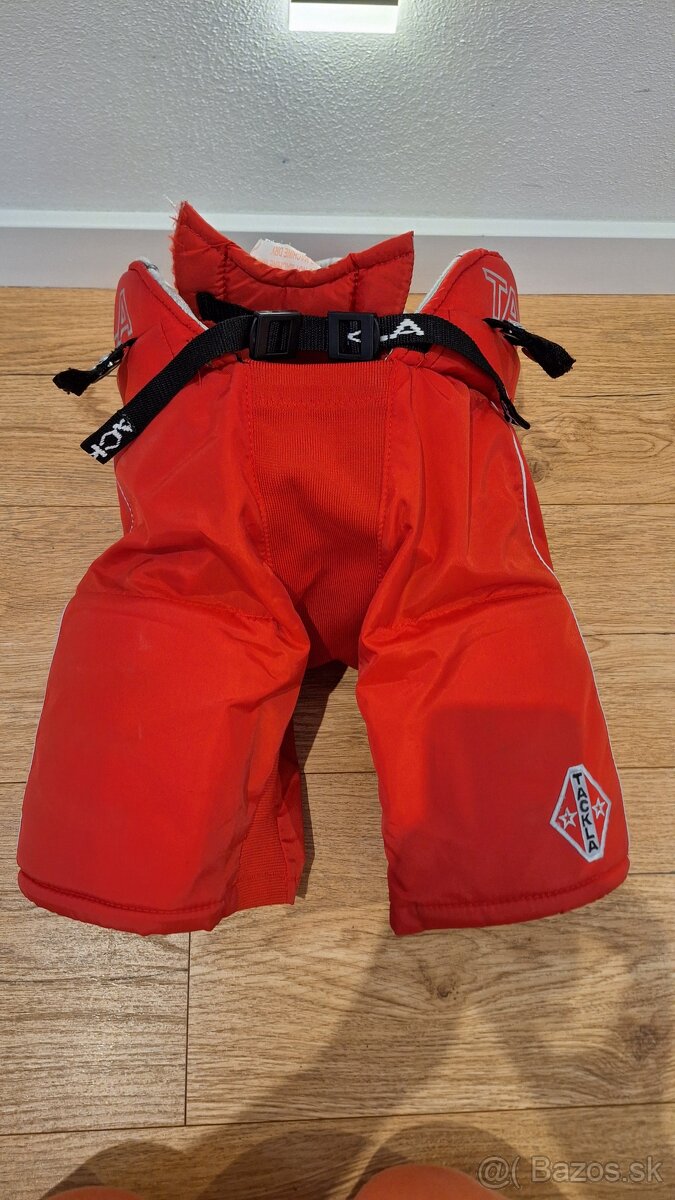 Detske nohavice v.140 Tackla
