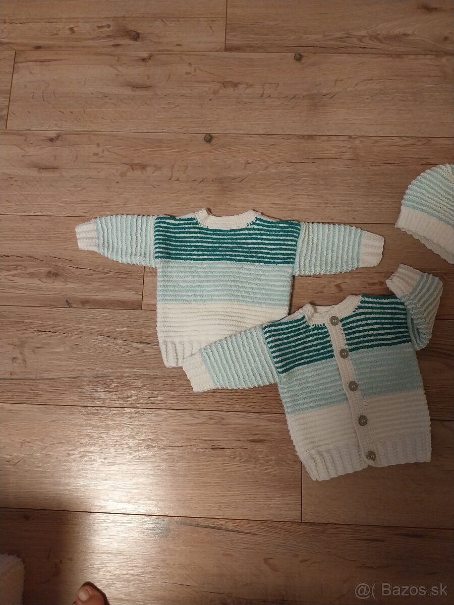 Detské pletené svetriky
