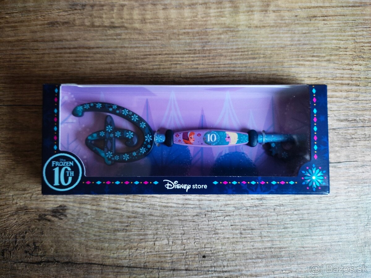 Disney Frozen 10th Anniversary zberateľský klúč