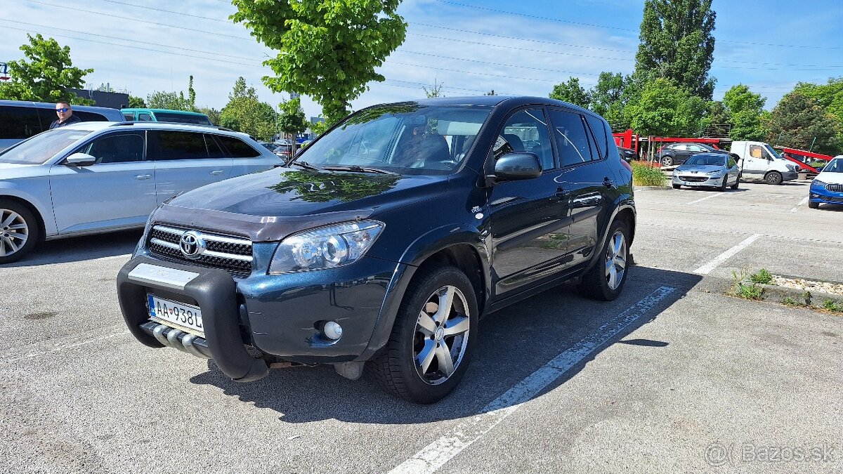 Toyota Rav4 2.2 D-4D 180X