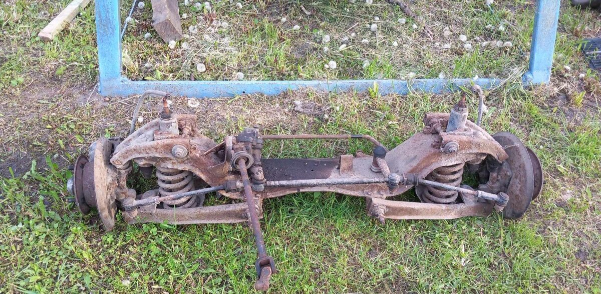 Predna naprava skoda 105/120 uzovka