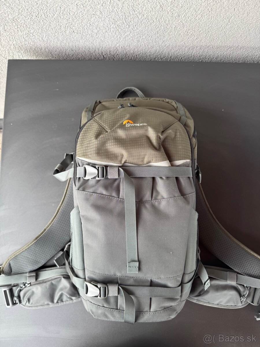 Lowepro flipside trek bp 350 aw