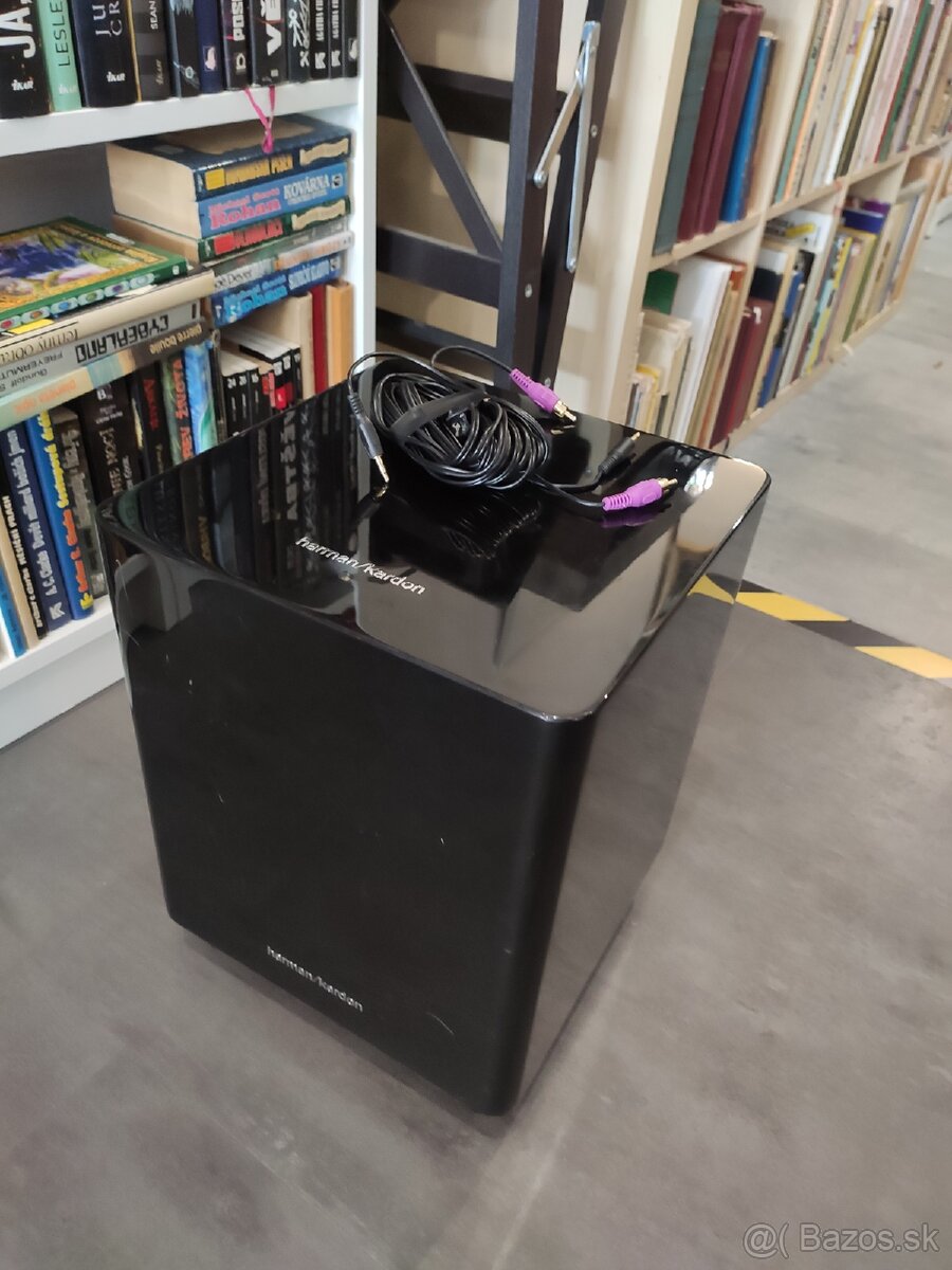 Harman Kardon HKTS 210/230 Active Subwoofer