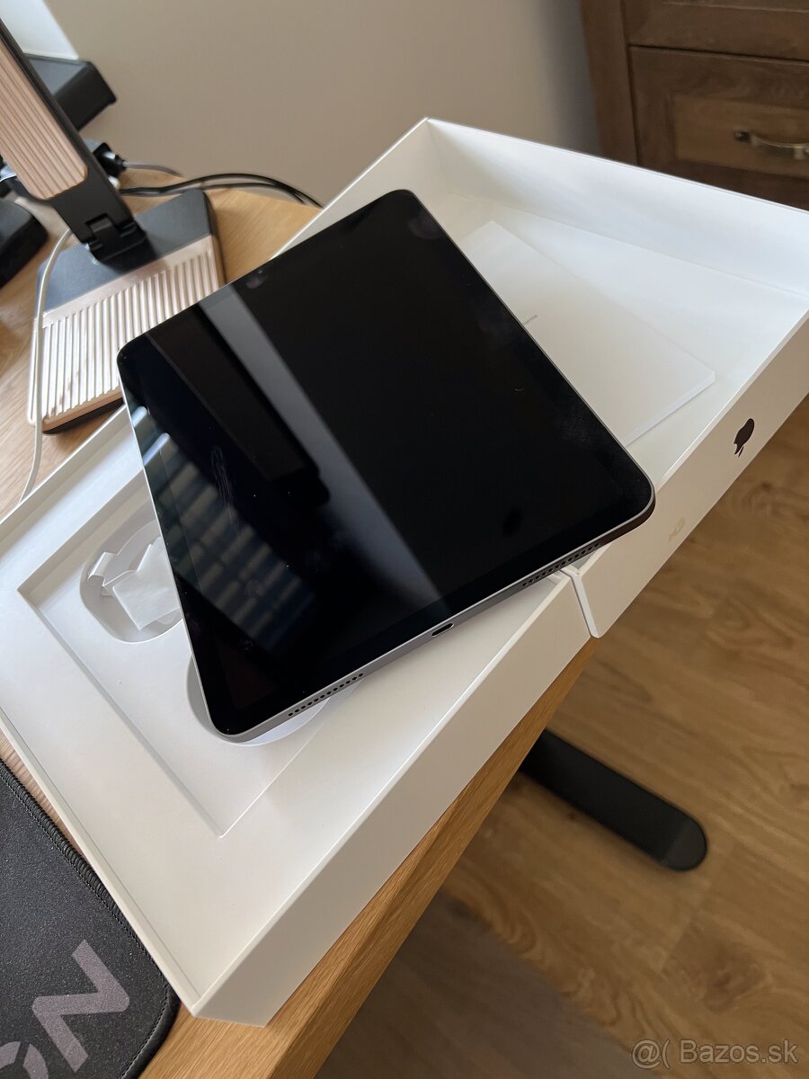 iPad Air 4. gen + Apple Pencil + obal — výborný stav