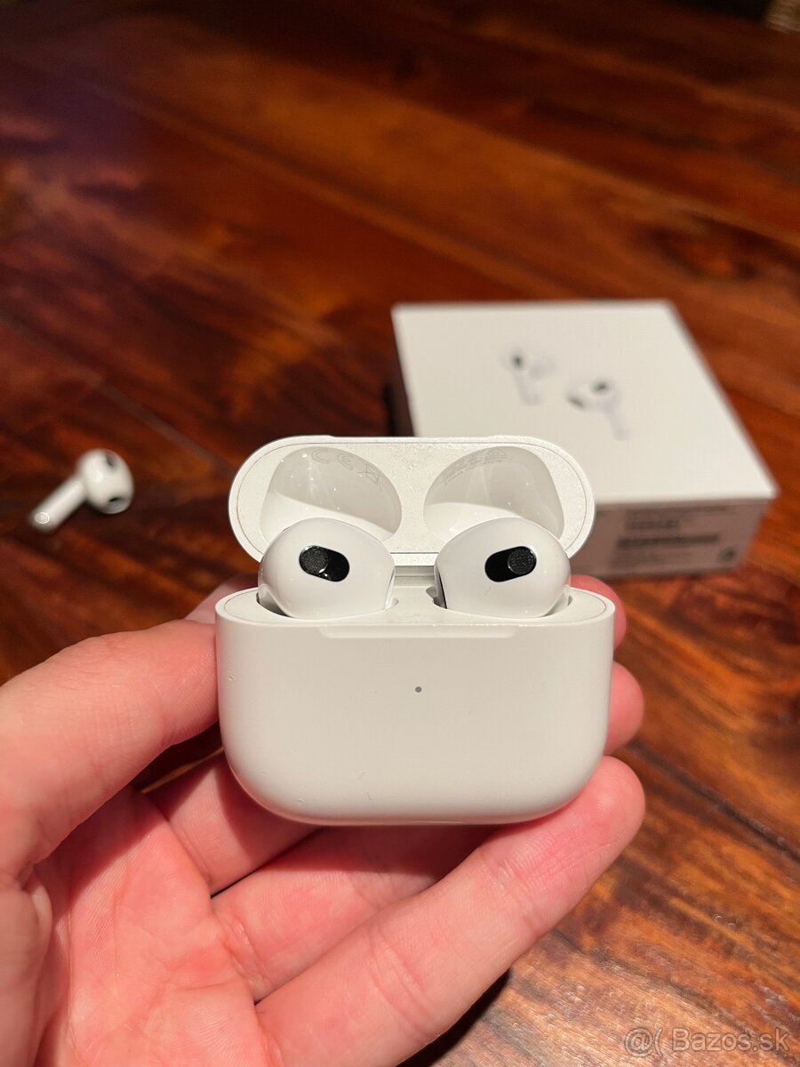 AirPods 3