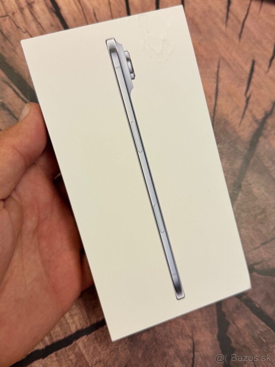 iPhone AIR 17 256 nepoužitý záruka