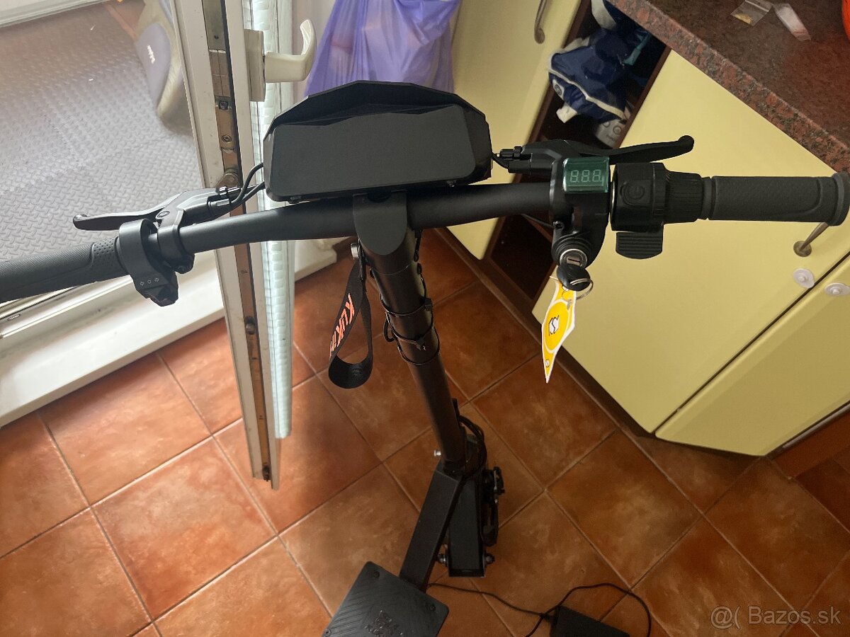 Kukirin g2
