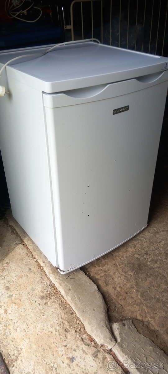 Chladnička POLAR