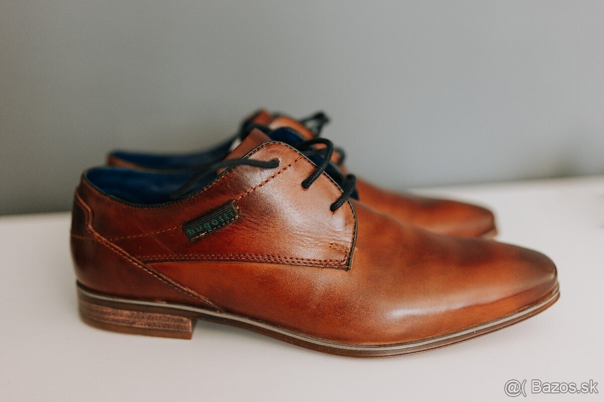 nové topánky Bugatti