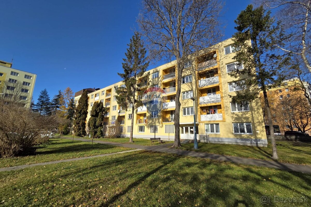 PRENÁJOM, 3 - izbový byt, 74m2, Poprad, Ul. Štúrova,