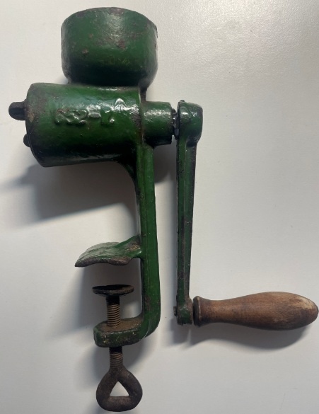 Retro mlynček na mak