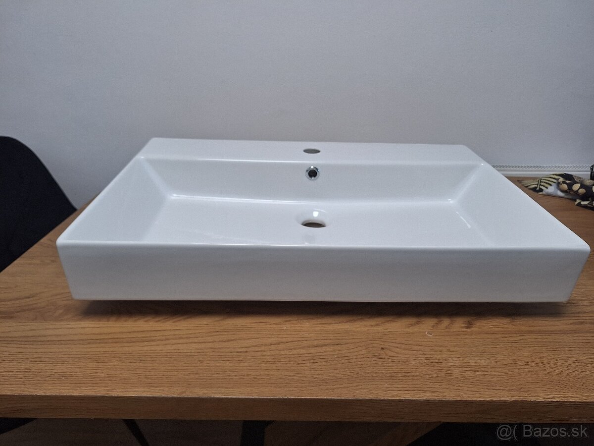 Umývadlo 70cm