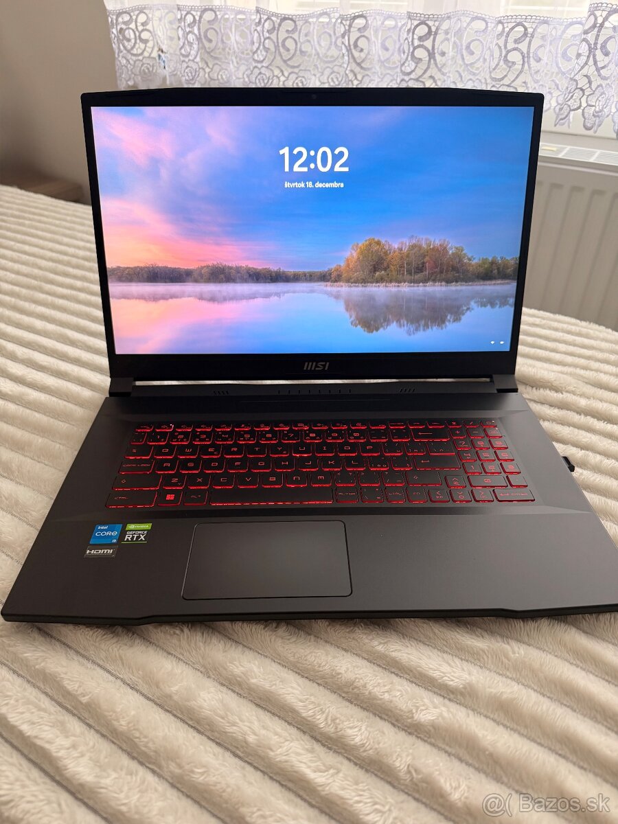 Herný notebook MSI Katana GF76 12UC