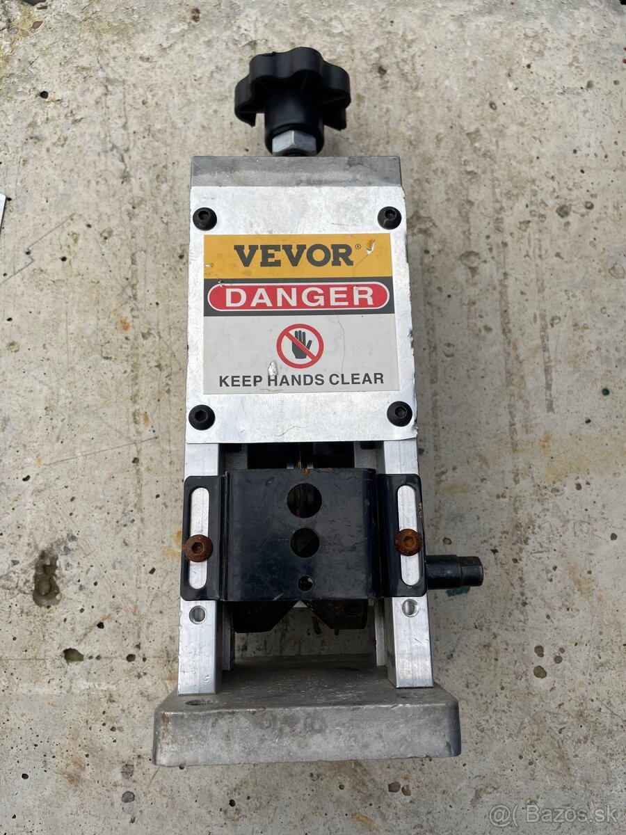 Predám nový oblankovávač na káble (lupačka káblov)