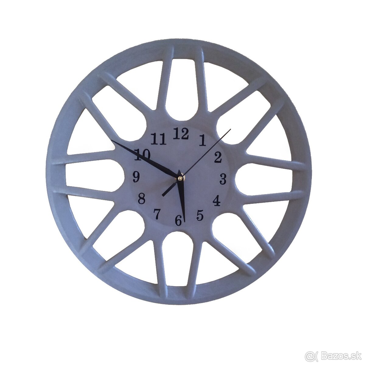 Nástenné hodiny, variant A