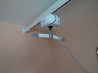 Stropný zdvihák s montážou