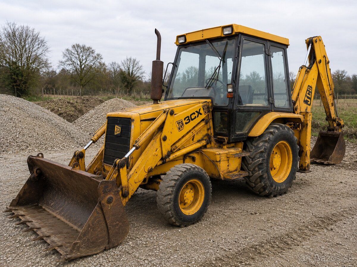 KÚPIM JCB 3cx