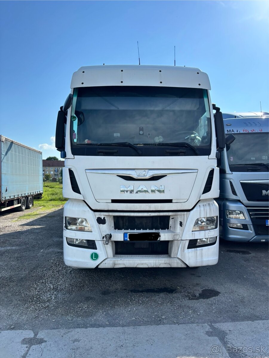 MAN TGX 24.480 valník, tandem poškodený motor