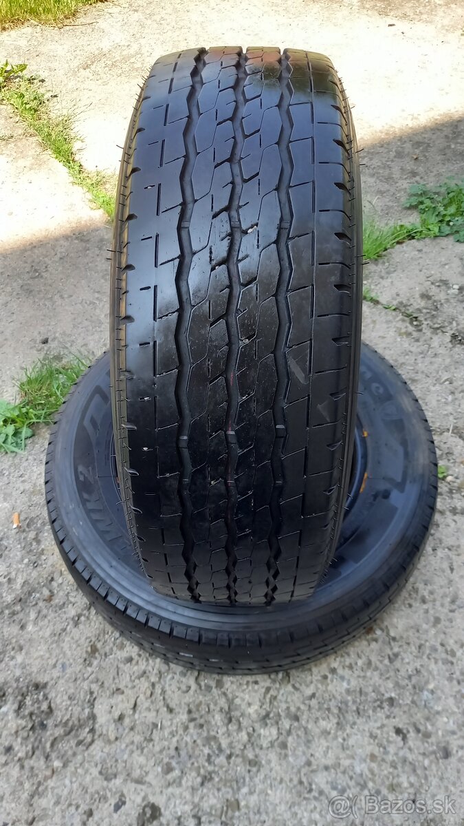 Pneumatiky  225/65R16C