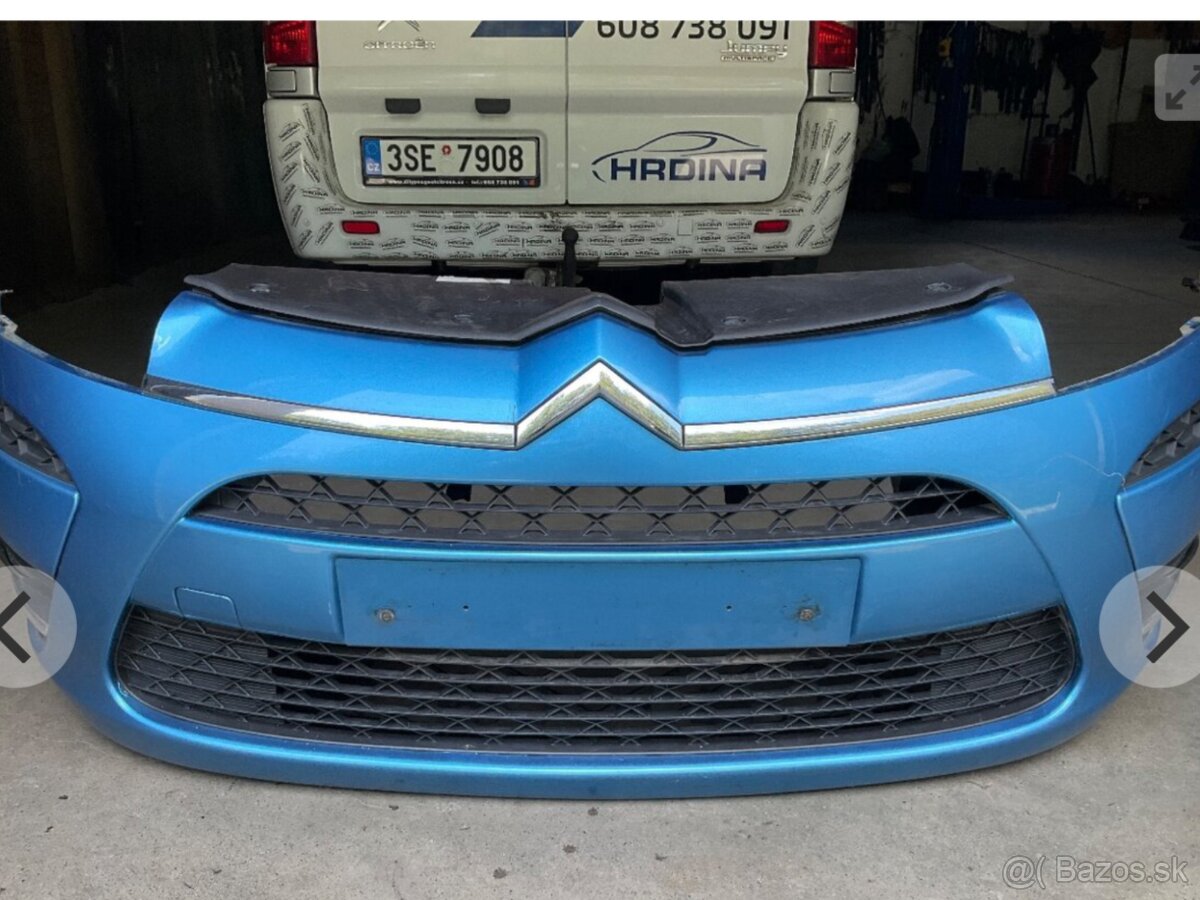 Citroen c4 Picasso - přední Naraznik.