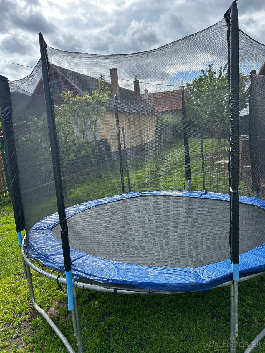 Trampolína 366 - najväčšia
