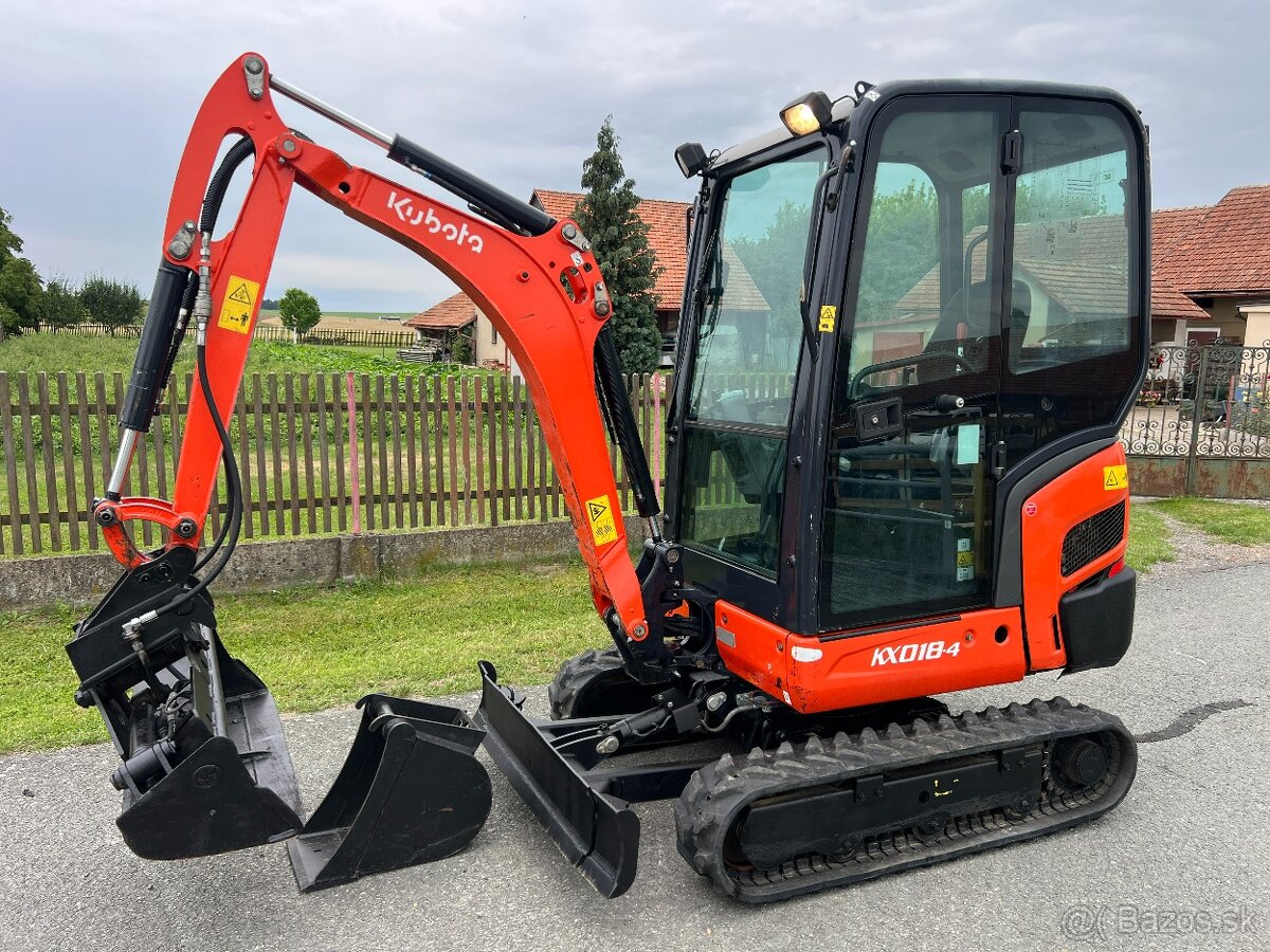 Minibagr Kubota KX018-4 hyd.podvozek/hyd.svahovka/rok 2020