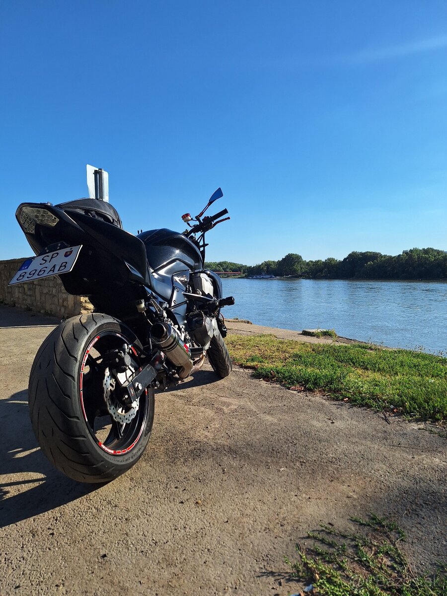 Kawasaki z750