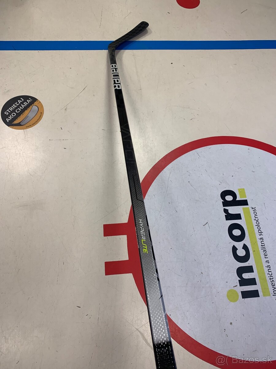 UPLNE NOVA PROFI HOKEJKA BAUER HYPERLITE PRAVACKA