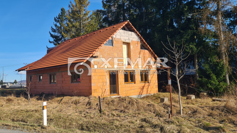 Na predaj rozostavaná rekreačná chata na Detvianskej Hute...