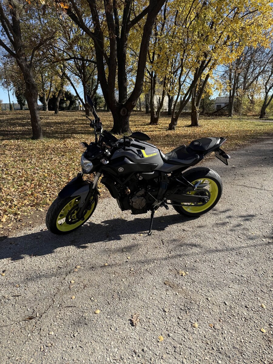 Yamaha mt07 35kw PLNE OTVORENA