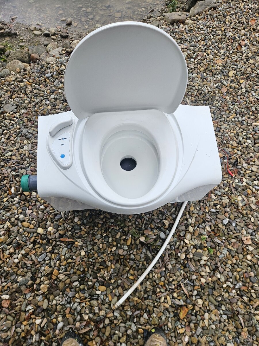 Kazetova chemicka toaleta Thetford C400