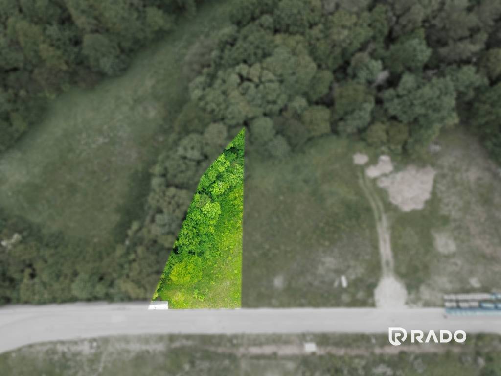 RADO | Stavebný pozemok, 818m2, Medové Lúky - Nová Dubnica