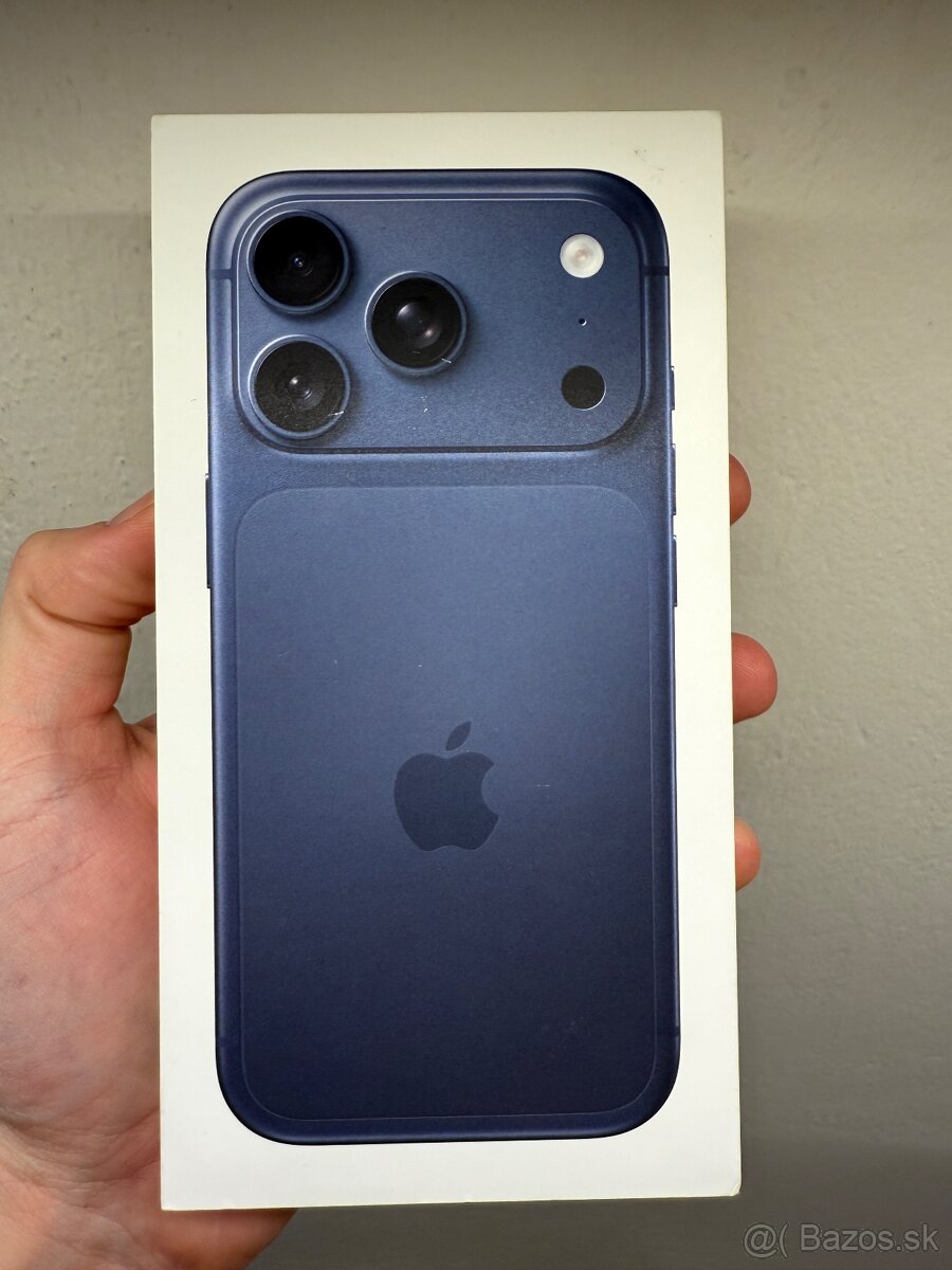 iPhone 17 Pro 256gb Deep Blue