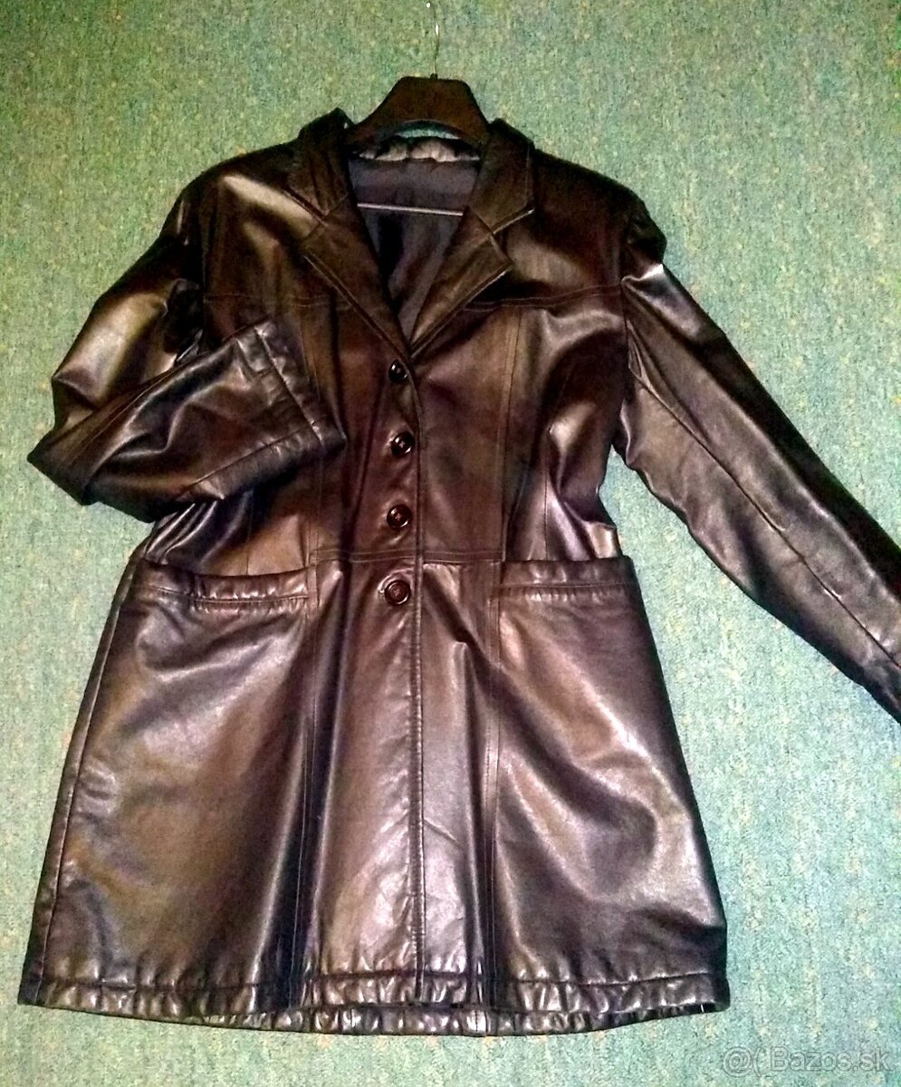 Pekný prechodný dámsky kabát z pravej kože