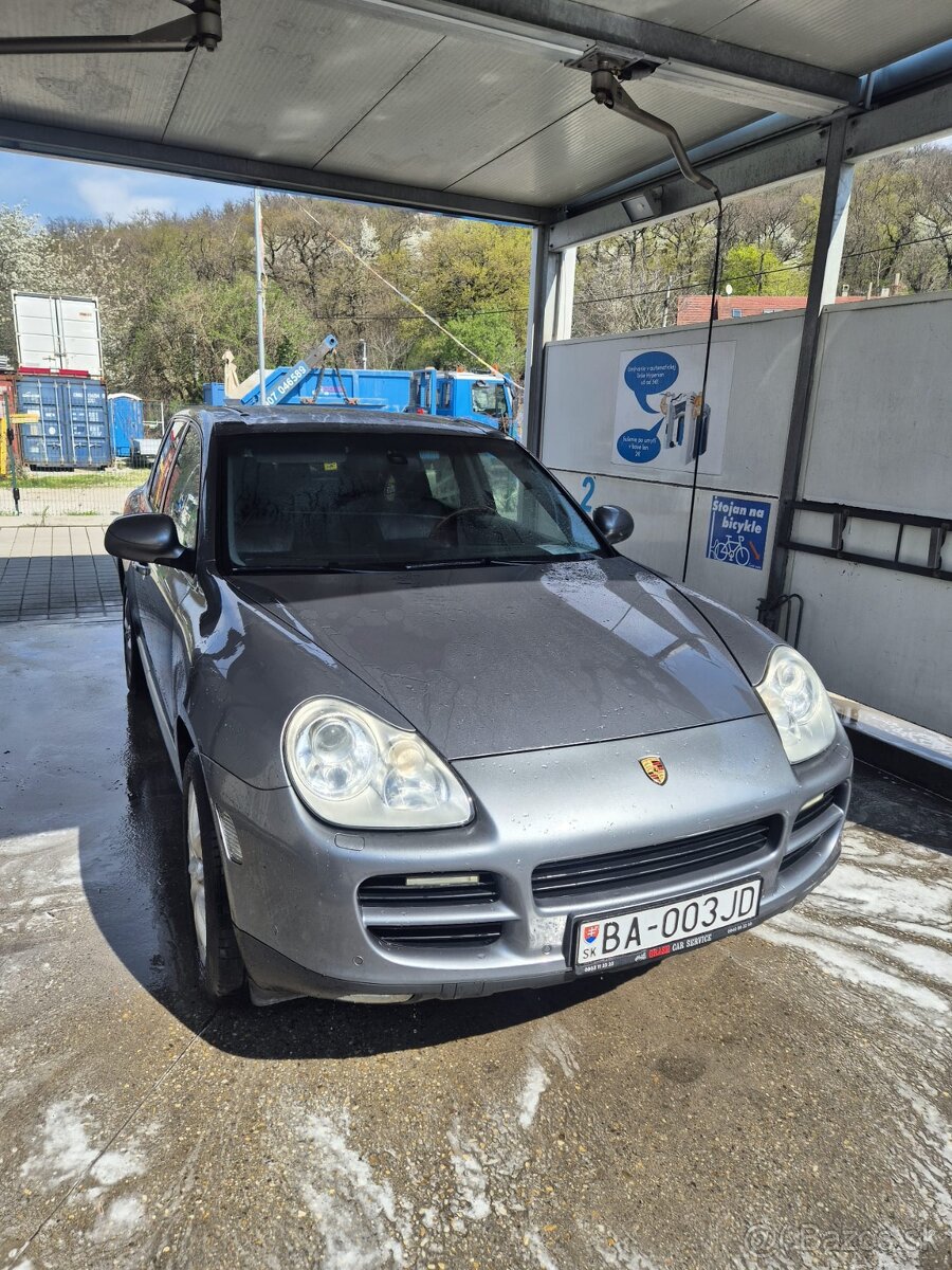 Porsche Cayenne 4,5S