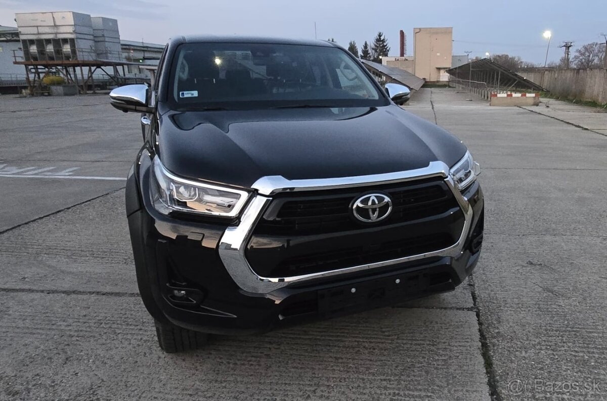 Toyota Hilux 2.8 D Double Cab 6AT Executive