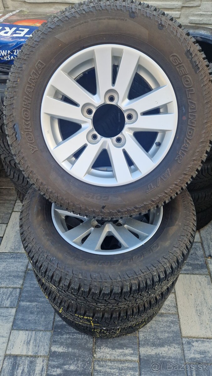 suzuki jimny 205/70R15