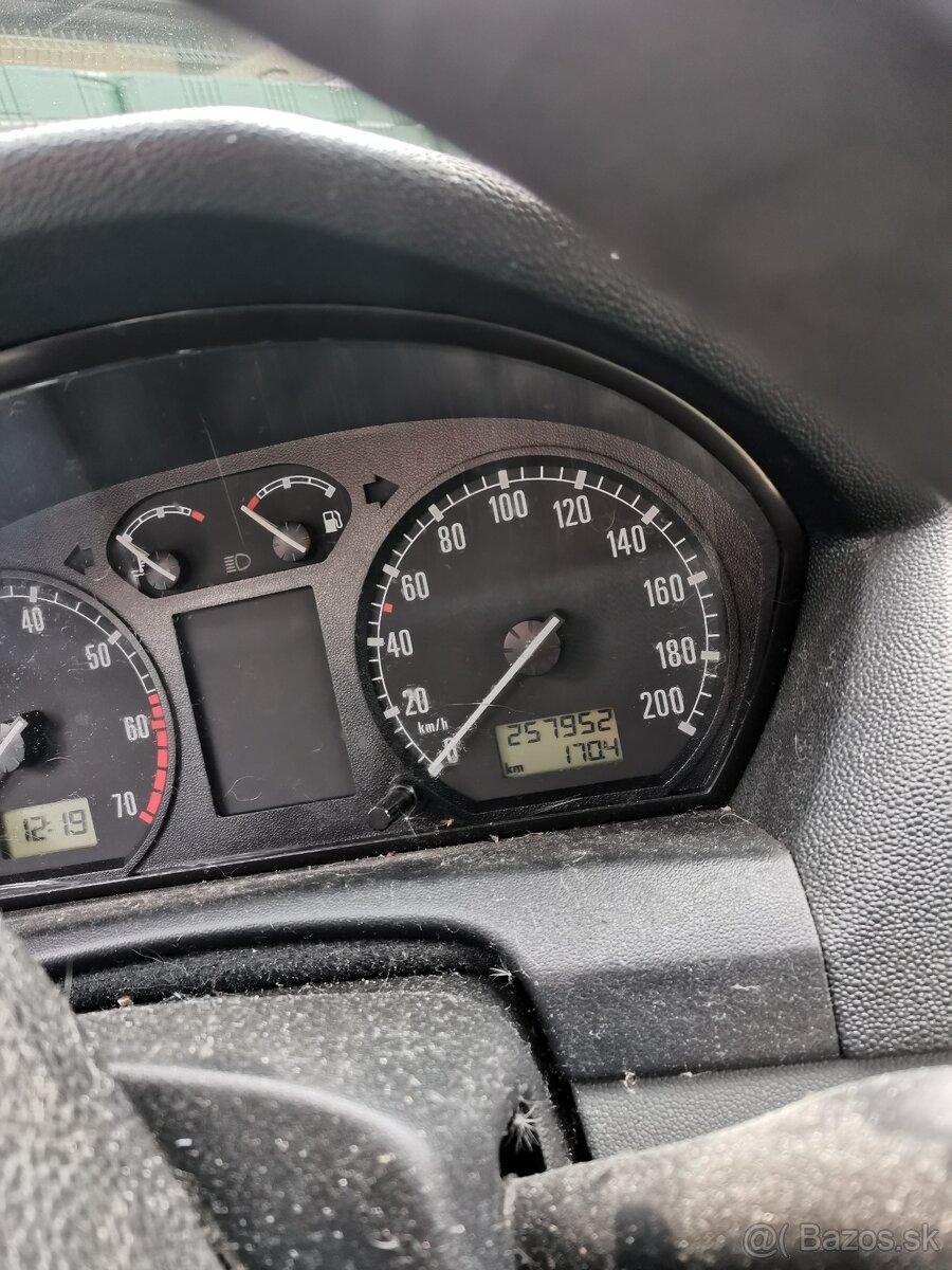 Kombi 2002