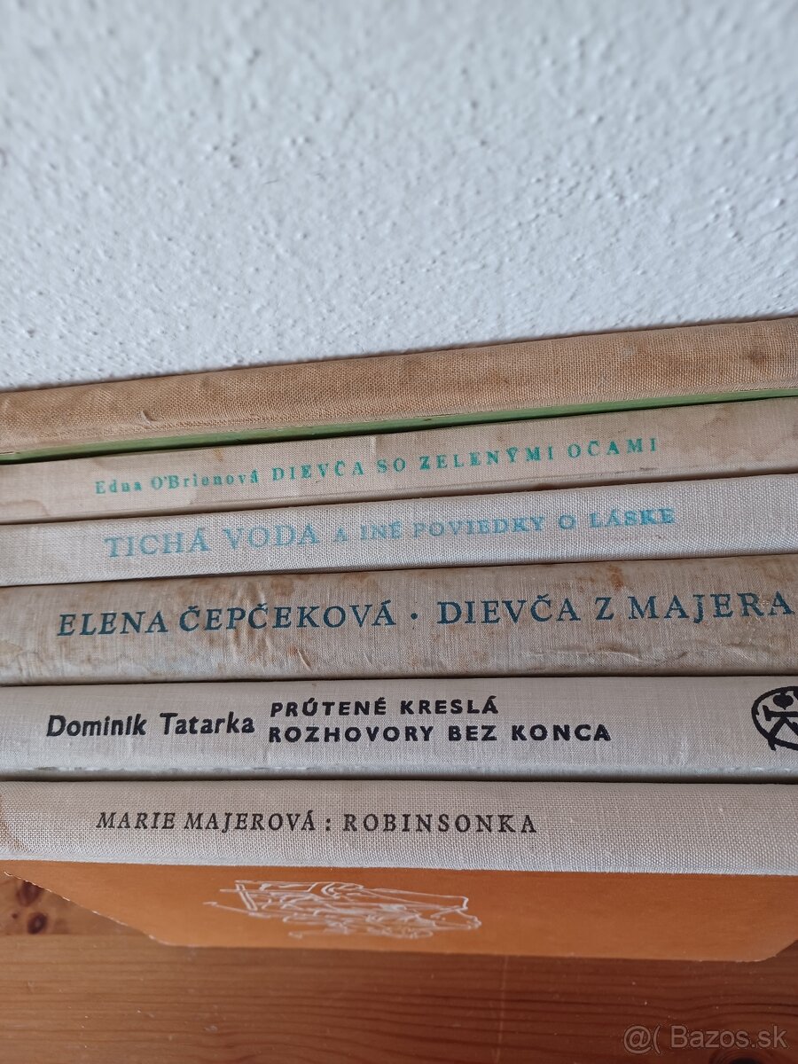 Dievčenské romány