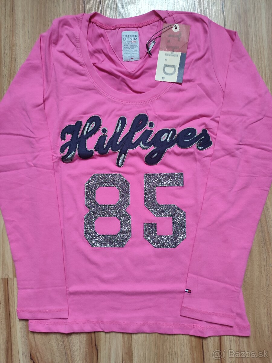Tommy Hilfiger dámske tričko.