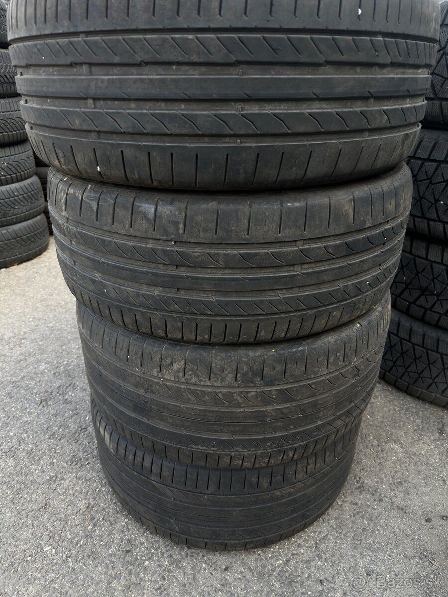 DVOJROZMERNÁ LETNÁ SADA CONTINENTAL 225/40 R19 255/35 R19